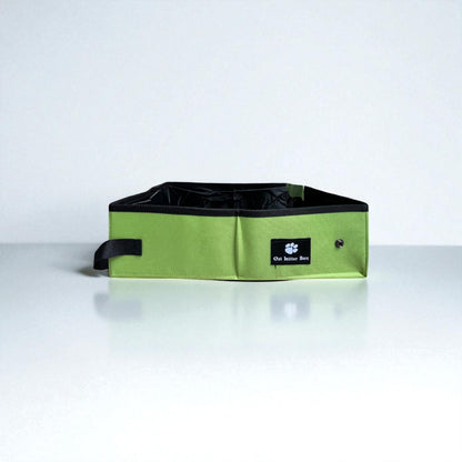 Travel-Ready Foldable Cat Litter Box – Waterproof & Leak-Proof